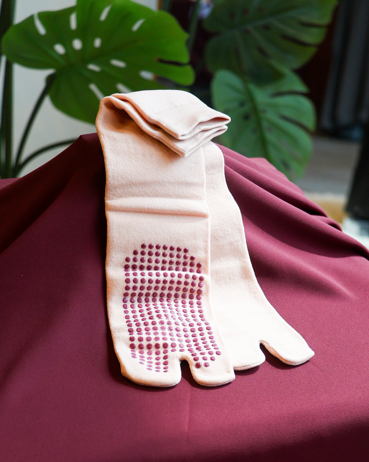 Muslimah Socks - Anti-Slip Thumb