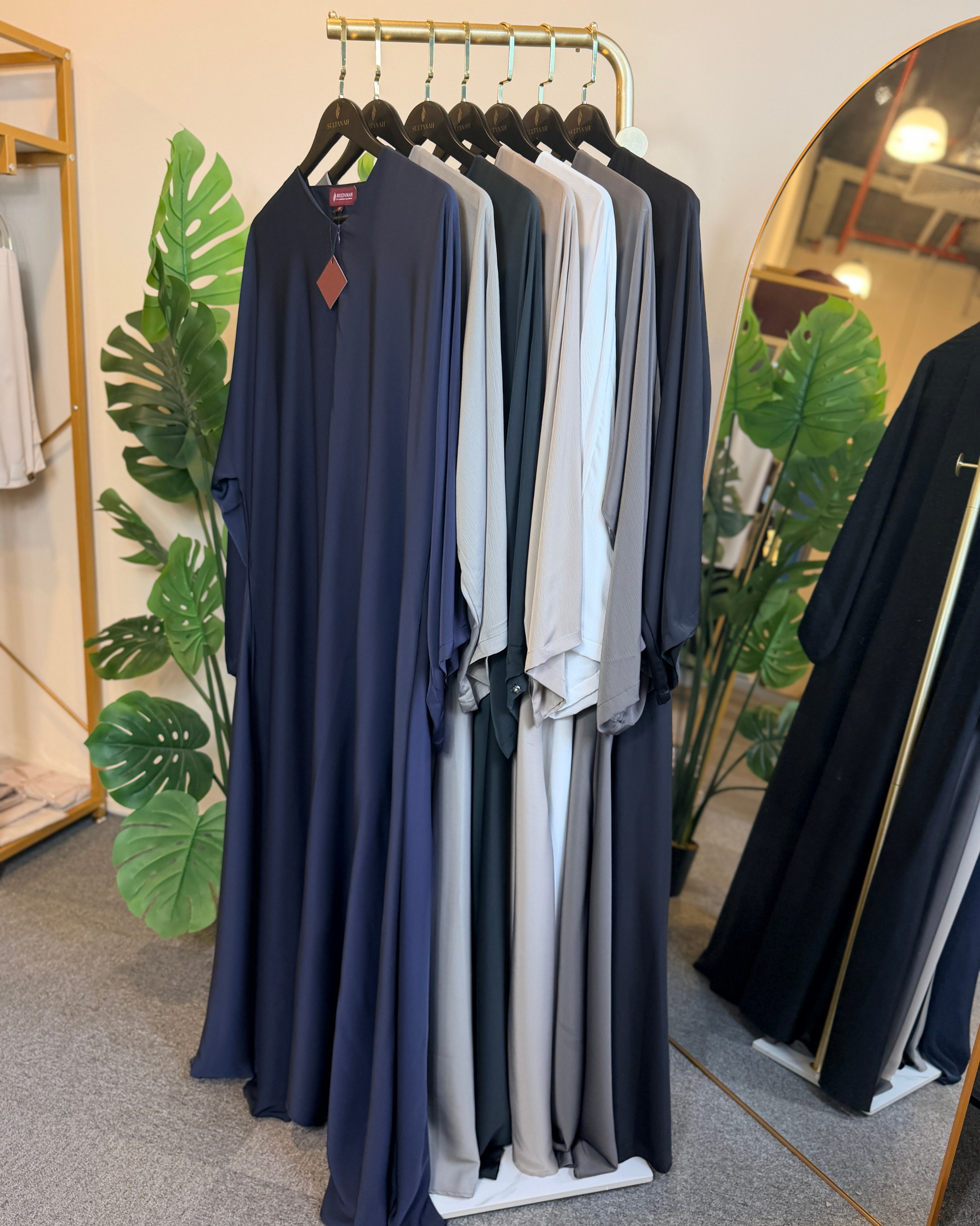 Signature Abaya