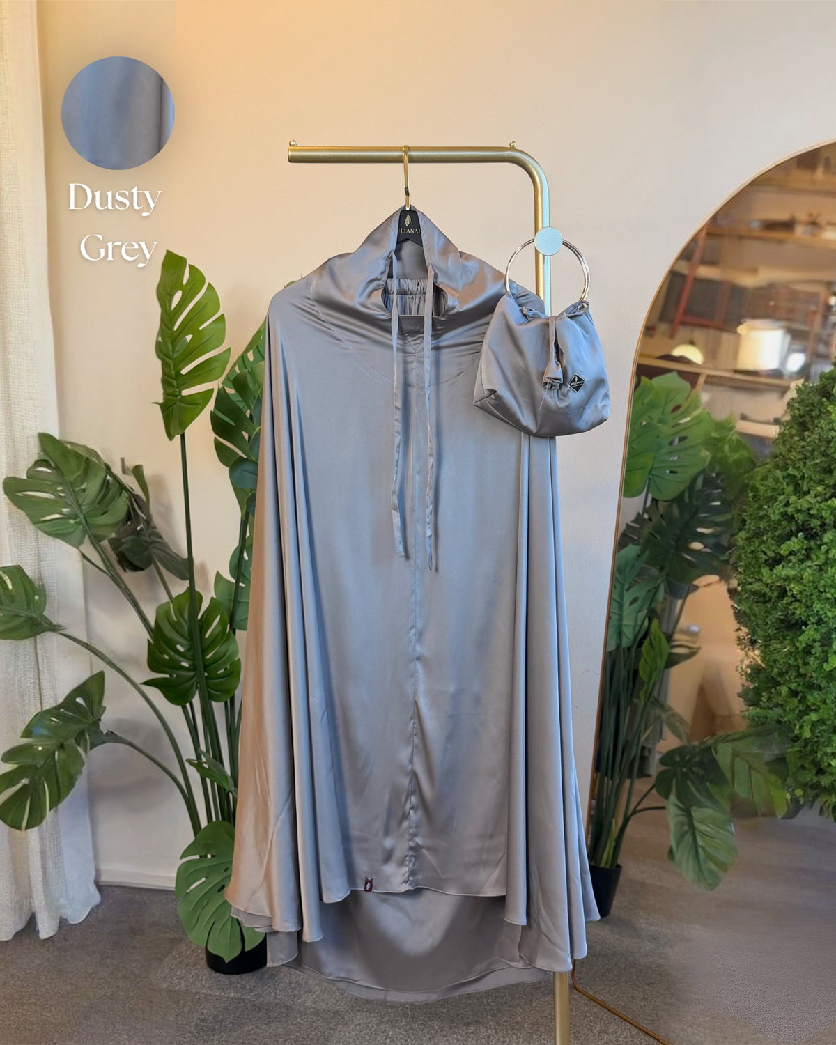 Tuqa Prayer Wear